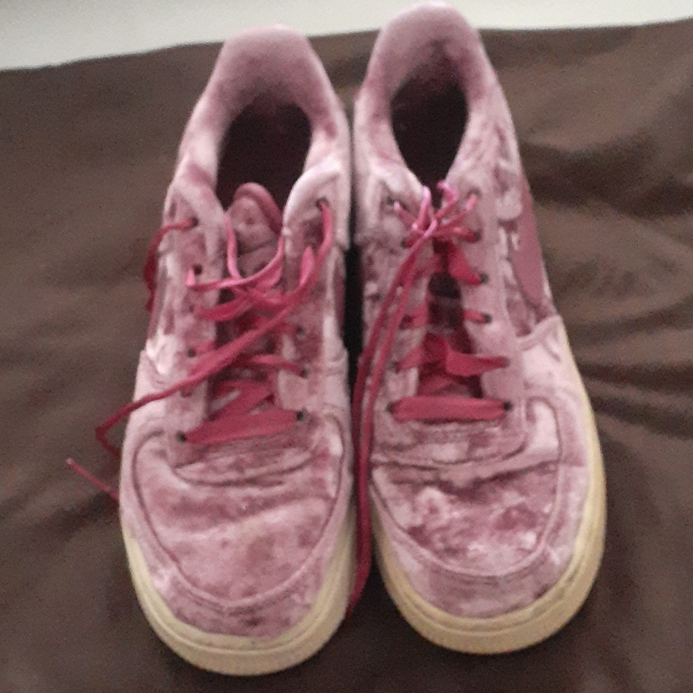 Girls Nike Air Force Ones sneakers